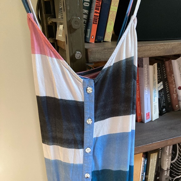 Block Pattern Dress - Picture 2 of 3